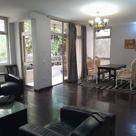 A Furnished Apartment At The Heart Of Addis Ababa, Ethiopia Exteriör bild